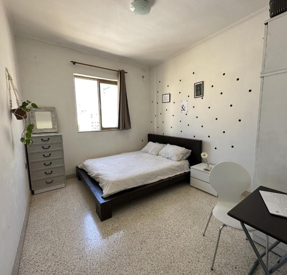 St Julian Rainbow Homestay *